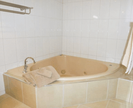 Werribee Motel & Apartments - Accommodation Yamba 1