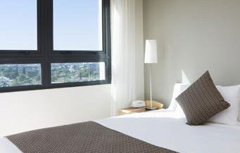 Pacific International Suites Parramatta - Accommodation Yamba 0