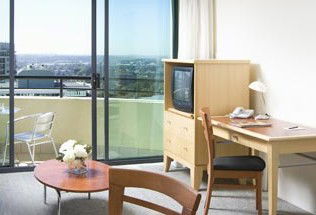 Pacific International Suites Parramatta - Accommodation Yamba 2