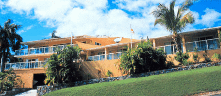 Sunlit Waters Studio Apartments - Accommodation Yamba