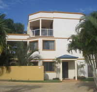 The Grange Resort - Accommodation Yamba