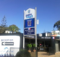 Palm Court Motor Inn - Accommodation Yamba