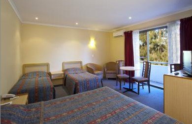 Best Western Reef Motor Inn - Accommodation Yamba 2