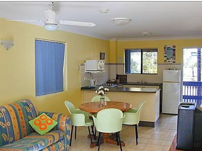 Leilani Serviced Apartments - Accommodation Yamba 2