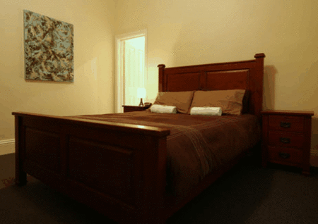 Tumby Bay Hotel And Seafront Apartments - Accommodation Yamba