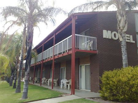 Barmera Hotel Motel - Accommodation Yamba 0