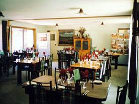 Outback Chapmanton Motor Inn - Accommodation Yamba 2