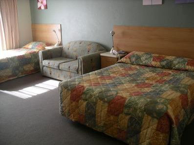 Country Comfort Orange - Accommodation Yamba 0