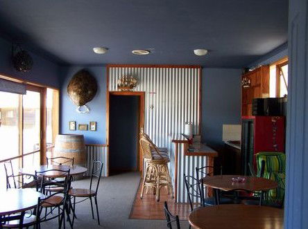 Allestree Holiday Units - Accommodation Yamba 1