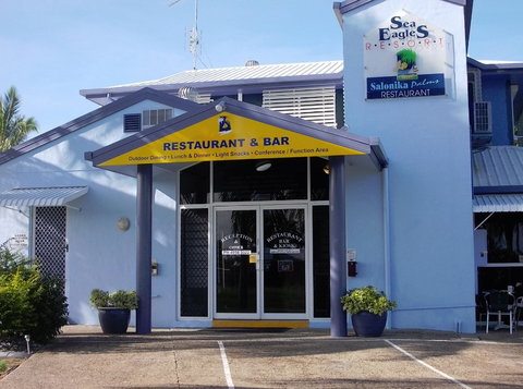 SeaEagles Beach Resort - Accommodation Yamba 1