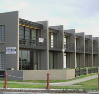 Centreport Units - Accommodation Yamba