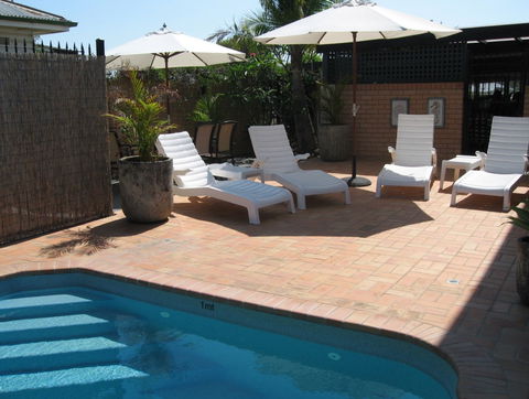 Golden Harvest Motor Inn - Accommodation Yamba 4