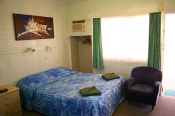 Cooroy Motel & Caravan Park - Accommodation Yamba 0