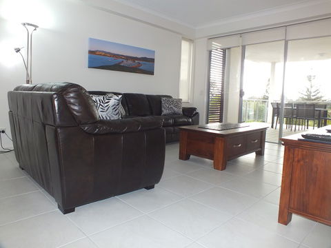 Pacific Marina Apartments - Accommodation Yamba 5