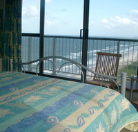 Golden Sands Holiday Apartments - Accommodation Yamba