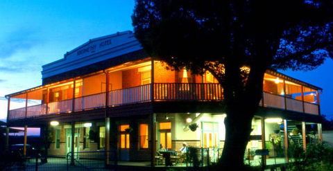 Abernethy Guesthouse - Accommodation Yamba 0