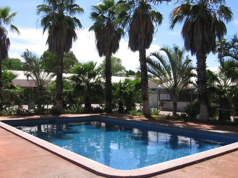 Bluestone Motor Inn - Accommodation Yamba 4