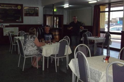 Goldfields Hotel Motel - Accommodation Yamba 0