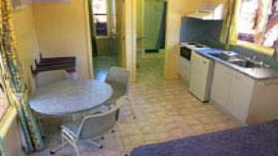 Outback Caravan Park - Accommodation Yamba 1