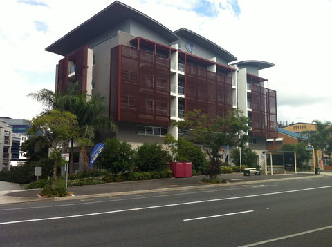 Ruth Fairfax House Accommodation - QCWA - Accommodation Yamba 0