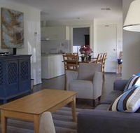 Saltaire Yellow - Accommodation Yamba