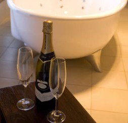 Merlot & Verdelho - Accommodation Yamba 1