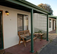 Moonta Bay Road Cabins and Cottages - Accommodation Yamba