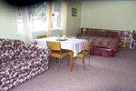 Quamby Pines Chalet B & B - Accommodation Yamba 0