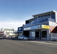 Penguin Waterfront Escape - Accommodation Yamba