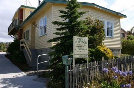 Cedar Cottages Blackmans Bay - Accommodation Yamba 2