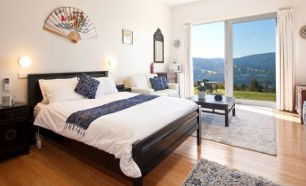 Arjuna Ridge Retreat - Accommodation Yamba 0