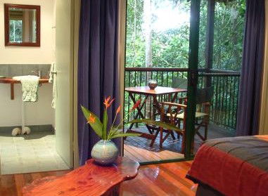 Sanctuary Retreat - Accommodation Yamba 5