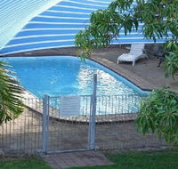 Ashs Holiday Units and Cafe - Accommodation Yamba