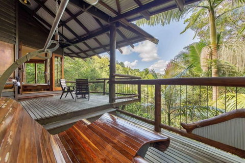 Secrets On The Lake - Accommodation Yamba 3