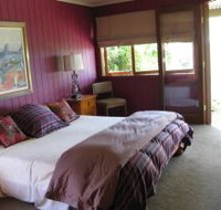 French Cottage and Loft - Accommodation Yamba