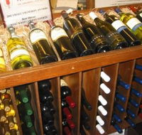 Warrenmang Vineyard  Resort - Accommodation Yamba