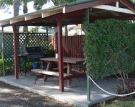 Browns Caravan Park - Accommodation Yamba 1