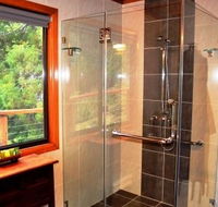 A Waterfall Hideout-Rainforest Cabin for Couples - Accommodation Yamba