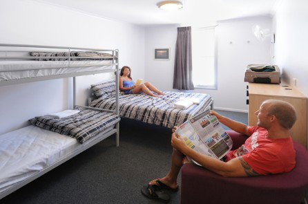 Yamba YHA - Accommodation Yamba 4