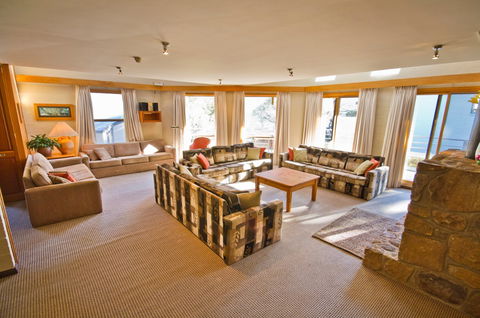 Attunga Ski Lodge Thredbo - Accommodation Yamba 0