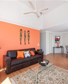 Magnus Street Treetops - Accommodation Yamba 3