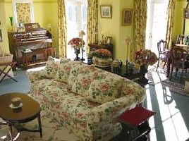 Chinoiserie B And B - Accommodation Yamba 0