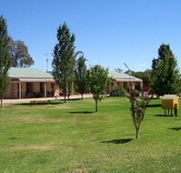 Narrandera Caravan Park - Accommodation Yamba