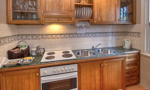 Bridal Falls Cottage - Accommodation Yamba 1