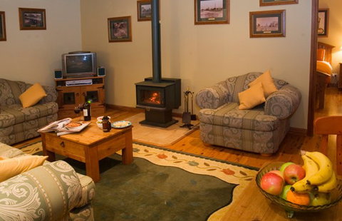 Bingle Tree Retreat - Accommodation Yamba 3