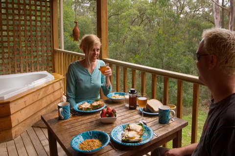 Bingle Tree Retreat - Accommodation Yamba 4