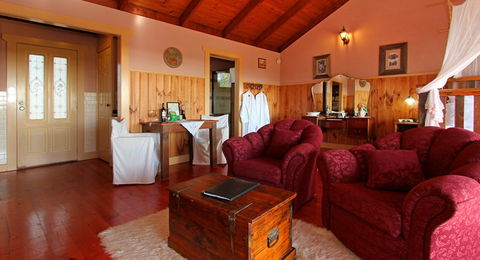 A Settlers Cottage - Accommodation Yamba 1
