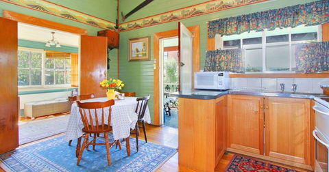 A Settlers Cottage - Accommodation Yamba 3
