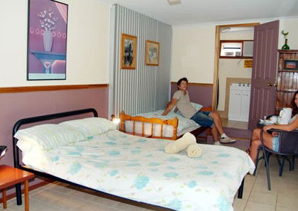 Woolshed Backpackers - Accommodation Yamba 3