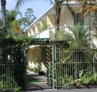 Bayshores Holiday Apartments - Accommodation Yamba